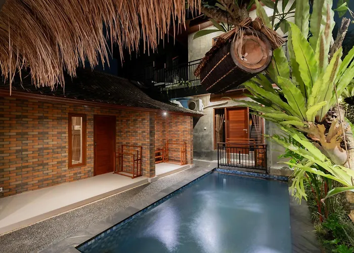 Joni Hostel *